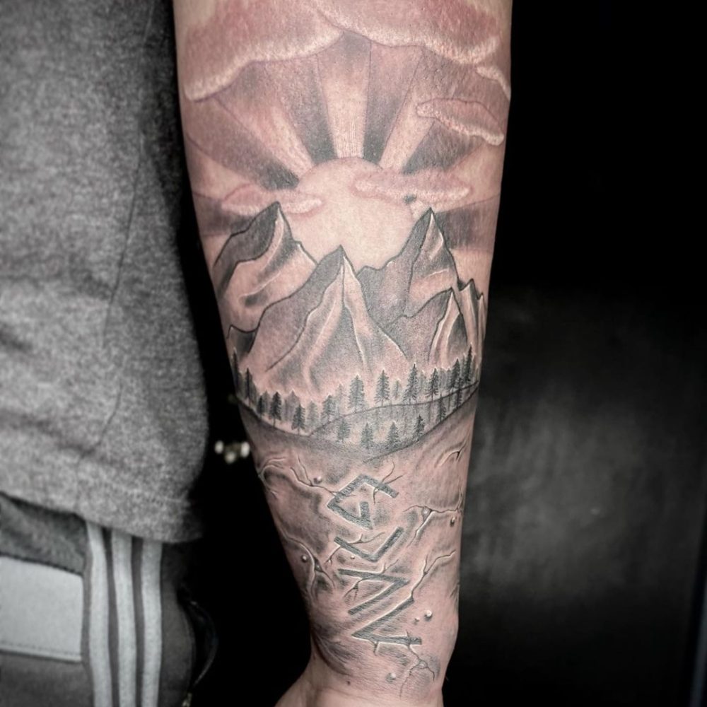 mountain-landscape-arm-sleeve